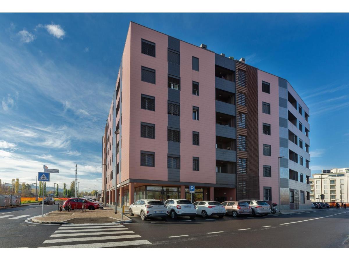 Lazzaretto A 5 Min Dall'Aeroporto Apartment بولونيا المظهر الخارجي الصورة
